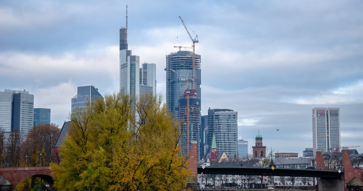 Frankfurt — DAX — DAX falls 1.31% on June 3 amid Middle East tensions and tariff concerns